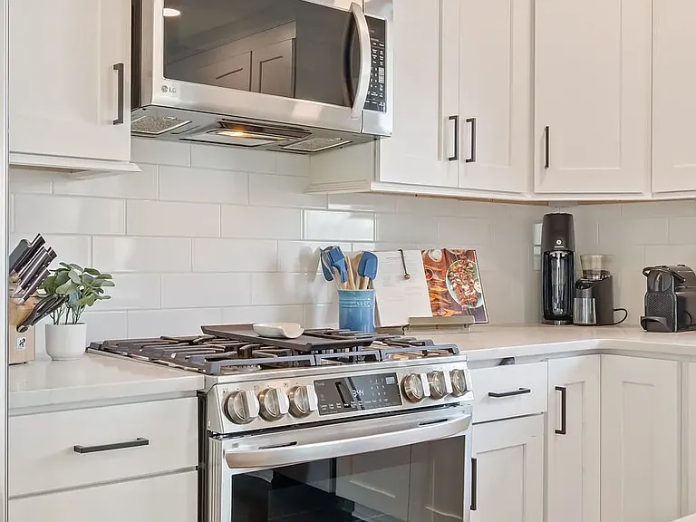 5102 Beauregard Ln — Photo 39