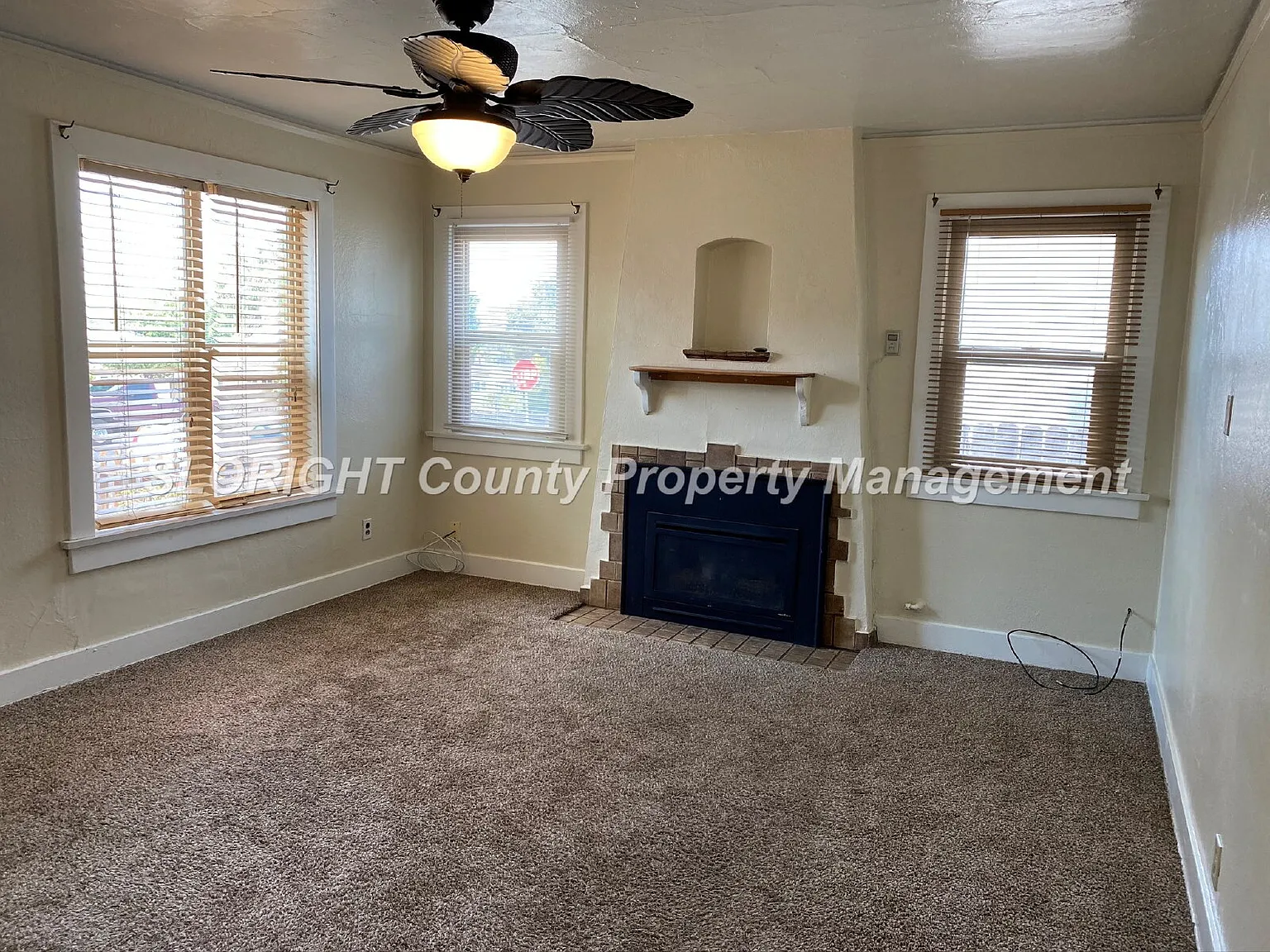 2 bed, 1.0 bath, $2,450 — Photo 2