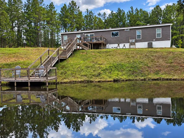 205 Gibson Ln, Castleberry, AL 36432