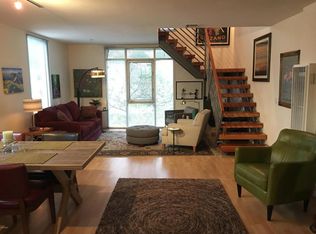 285 N Ventura Ave APT 1, Ventura, CA 93001