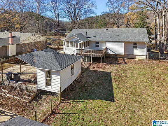 3rd image of 7681 Happy Hollow Rd