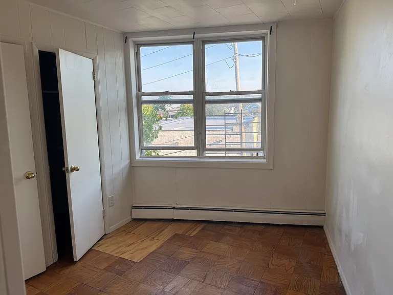 283 Van Duzer St #2 — Photo 13
