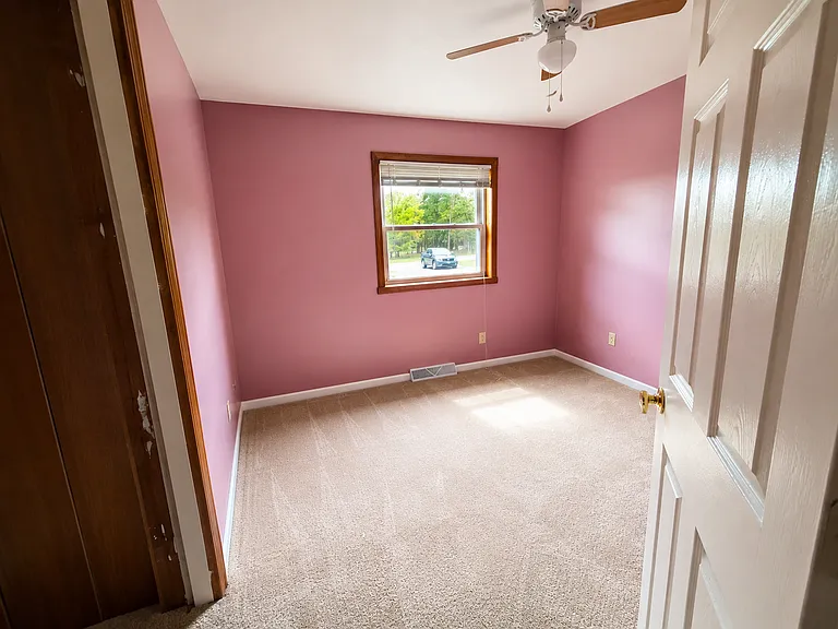 7635 Crescent Beach Rd — Photo 5