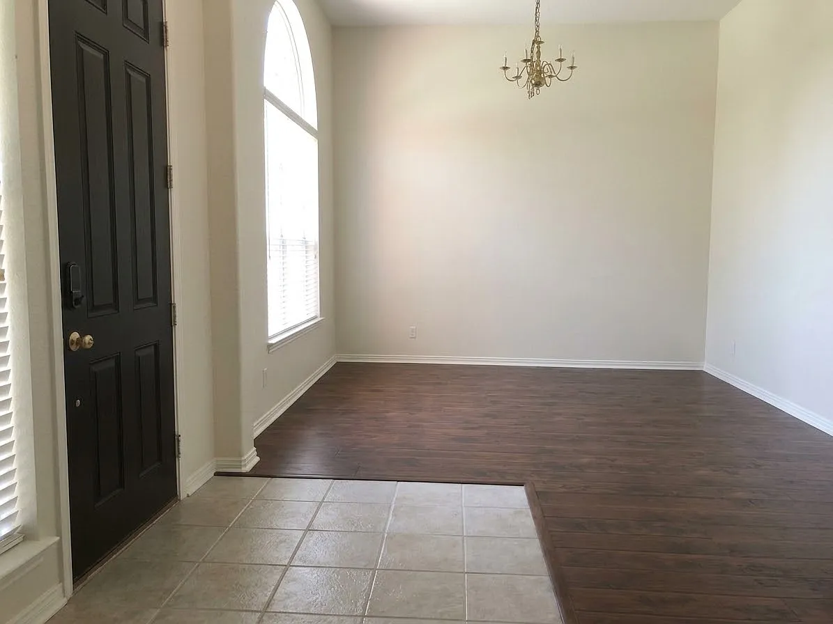 4 bed, 3054 sqft, $2,990 — Photo 2