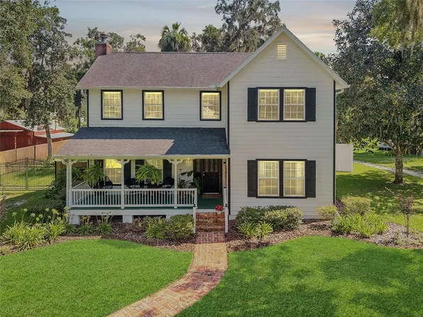 6100 Avenue F, McIntosh, FL 32664