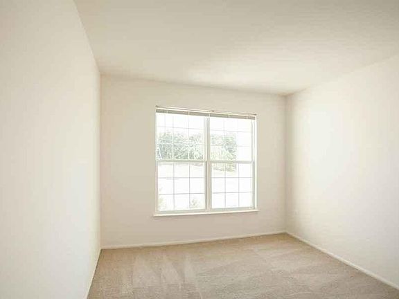 5th image of 13801 Jefferson Park Dr APT 1203