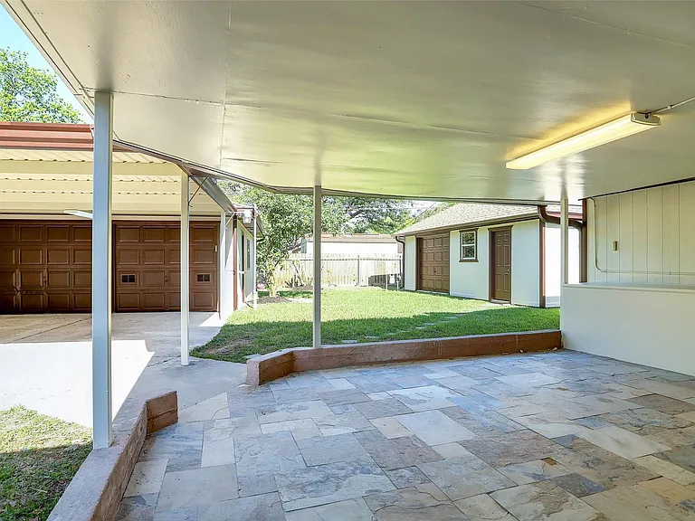 4134 Hill Oak Dr — Photo 13