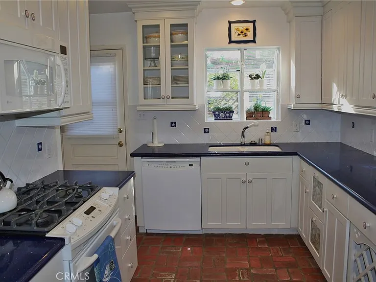 4781 Academy Pl — Photo 4