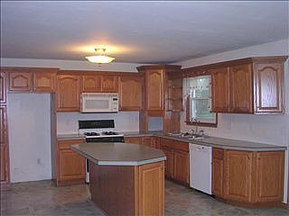 2nd image of 13975 Harris Rd