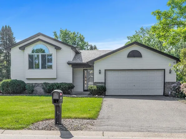 9148 Hampshire Ave N, Brooklyn Park, MN 55445