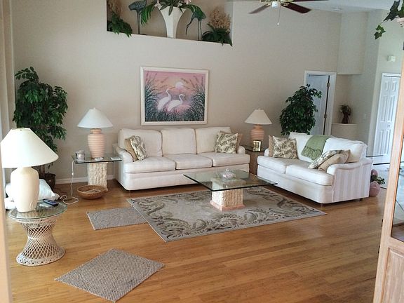 5th image of 10 Cottonton Ct