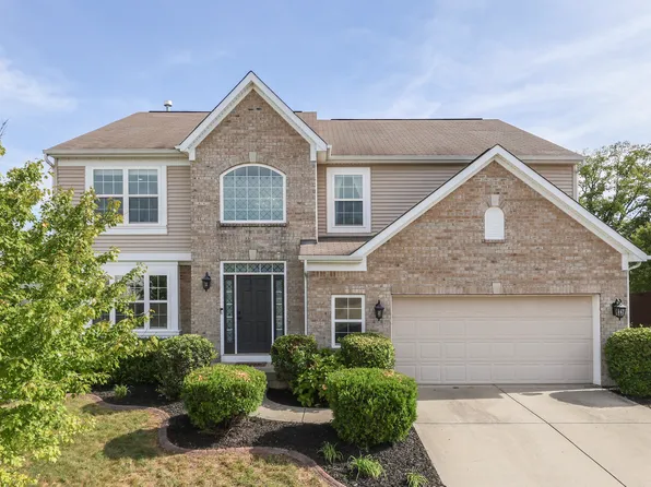1351 Windswept Dr, Greenwood, IN 46143