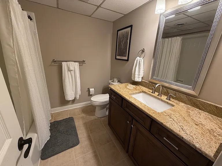 407 1/2 Talbott Dr — Photo 8