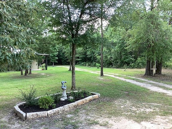 4th image of 296 White Oak Ln