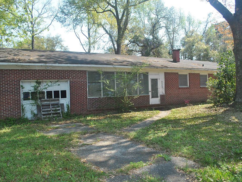 1st image of 1834 Sumter St.