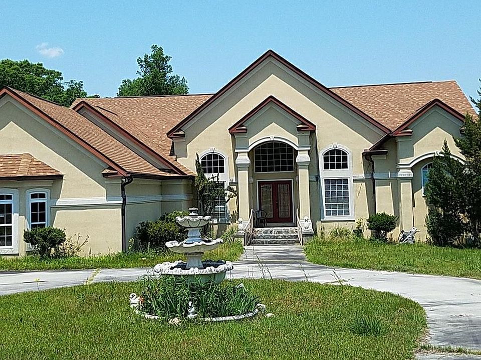 1st image of 143 Lakeloch Dr