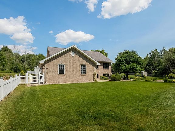 5th image of 11520 Long Lake Dr NW