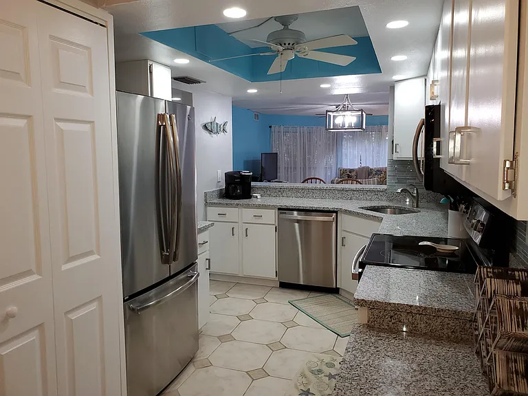 3705 E Bay Dr #116 — Photo 16