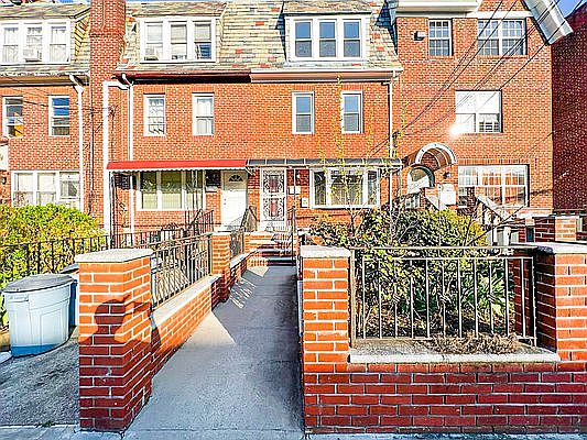1st image of 32-59 46th St #1