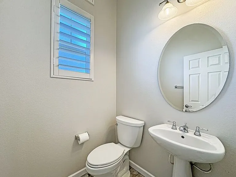 3011 Cole Grade Dr — Photo 13