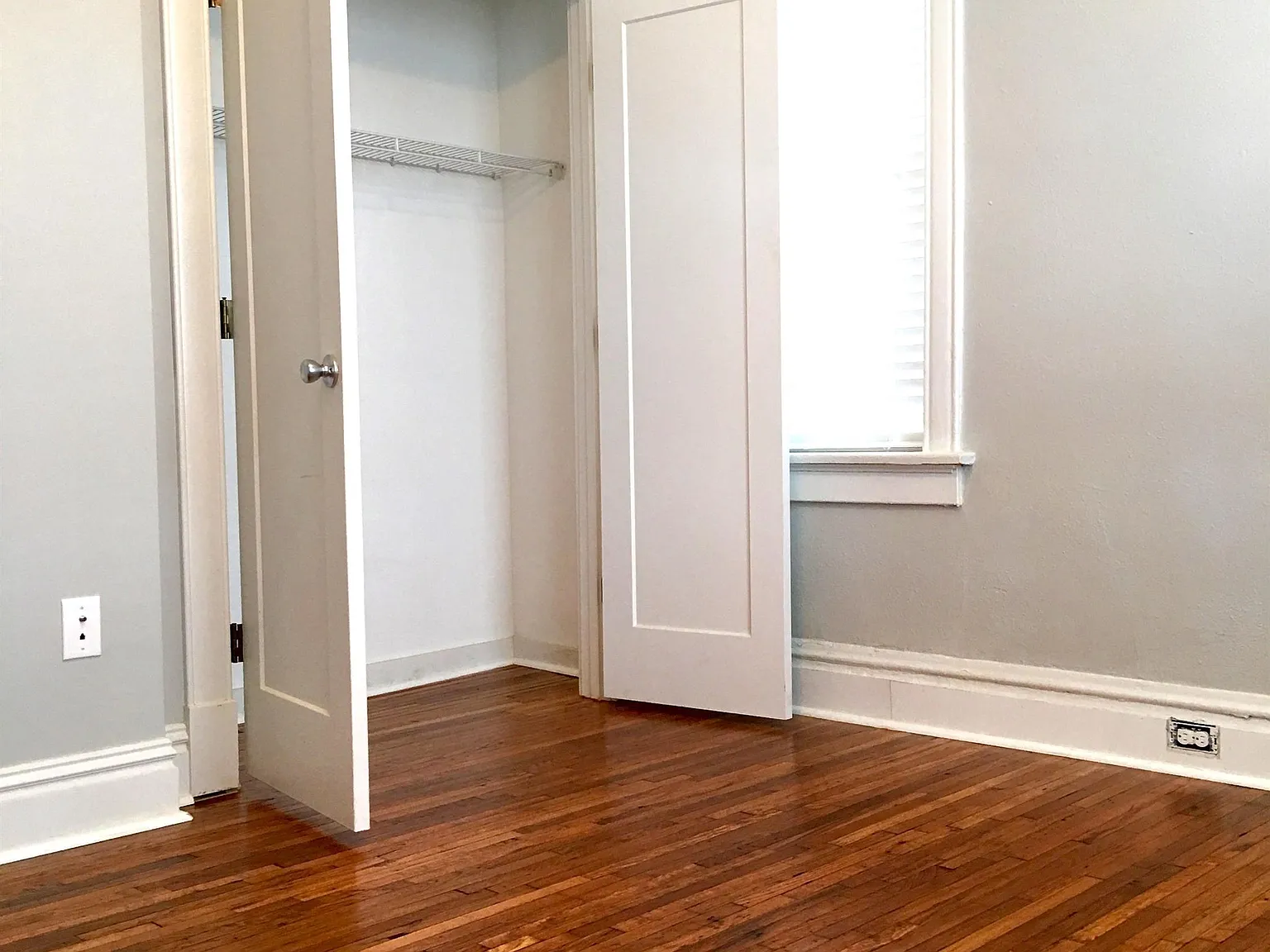 4203 Swan Ave - 1 West — Photo 4