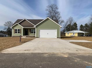 1458 Junie Gilbert Rd, Henagar, AL 35978