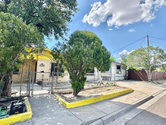 3rd image of 3702 Main Ave