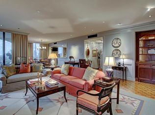 3711 San Felipe St UNIT 13B, Houston, TX 77027