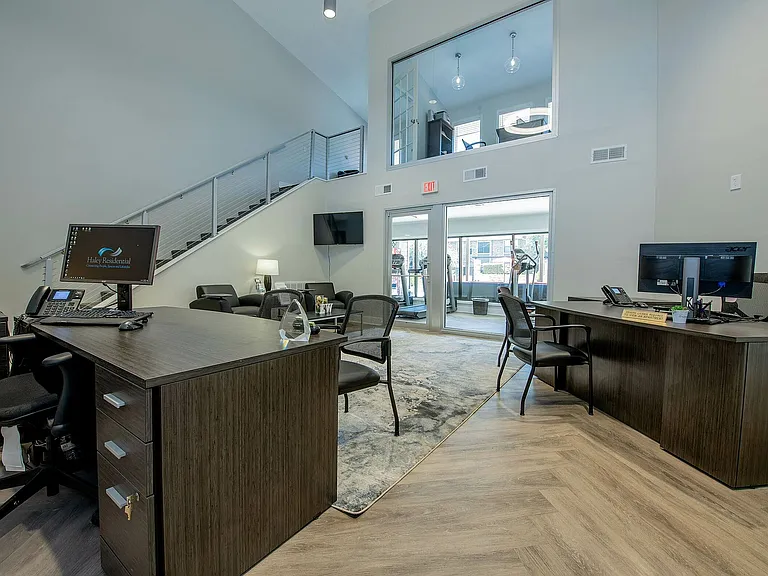 Leasing Office