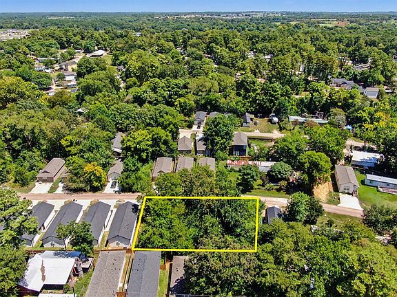 5th image of 11547 Persimmon St