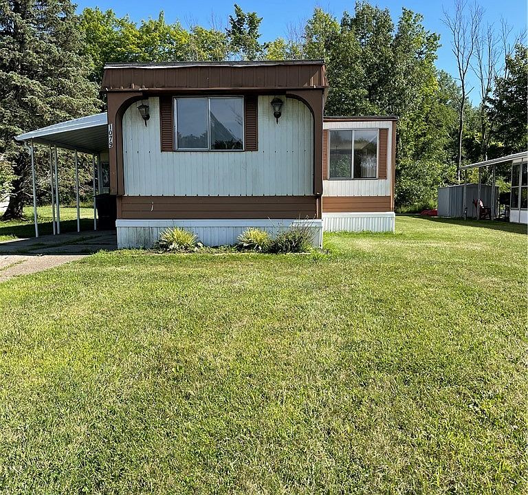 1st image of 1079 Creekside Dr