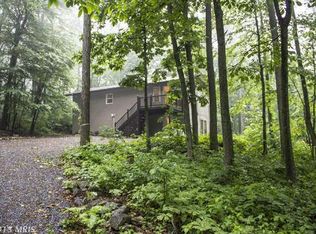 197 Woodthrush Way, Linden, VA 22642