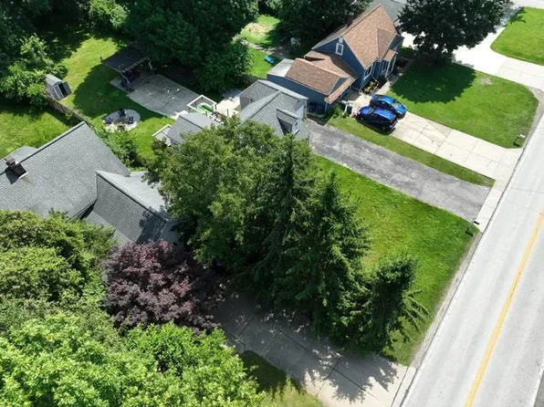 4317 Kirtland Rd, Willoughby, OH 44094