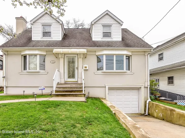 12 Ravenhurst Ave, Staten Island, NY 10310
