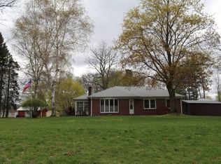 10736 Ocean Beach Rd, Clarklake, MI 49234