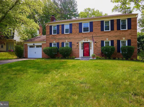 6807 Moon Rock Ct, Alexandria, VA 22306