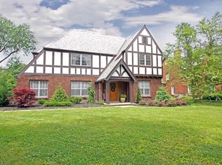 17208 Lake Ave, Lakewood, OH