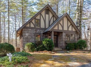 41 Wicket Way, Cashiers, NC 28717