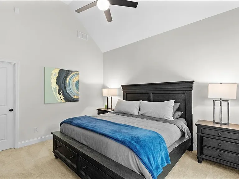624 Robert St NW — Photo 11