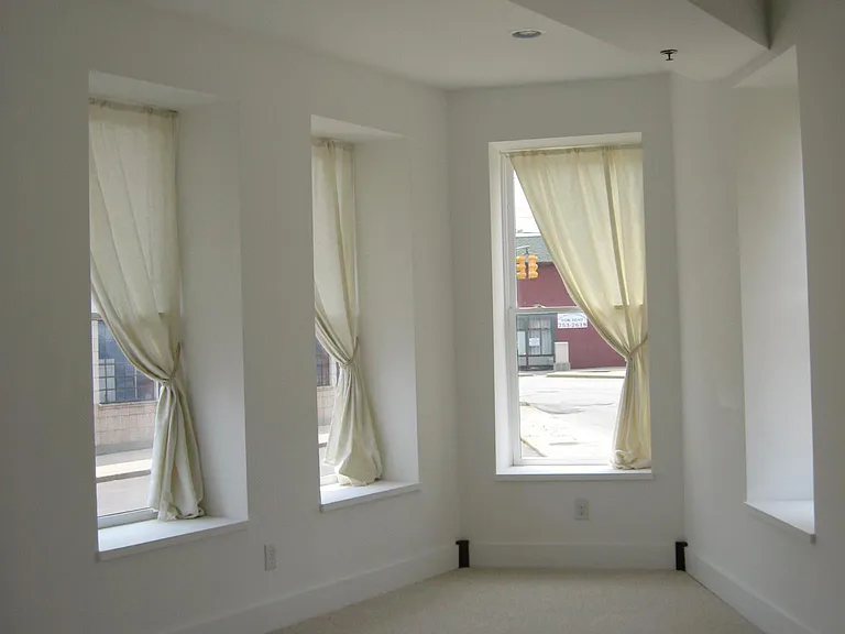615 S College Ave #2 — Photo 7