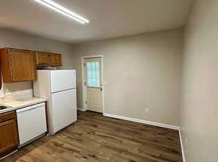 29 W Woodland Ave, Columbiana, OH 44408