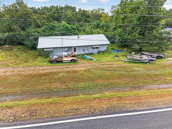 5th image of 2175 Highway 19 N