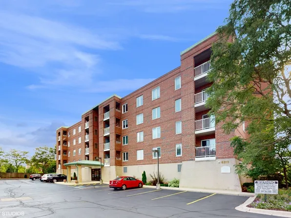 6211 Lincoln Ave Unit 403, Morton Grove, IL 60053