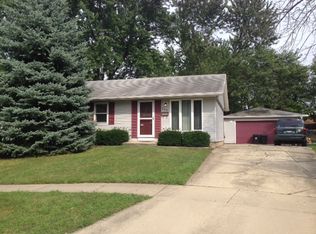 241 Gregg Ct, Streamwood, IL 60107
