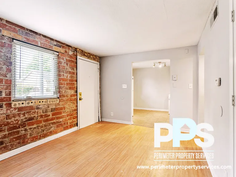 195 Randolph St NE #8 — Photo 9