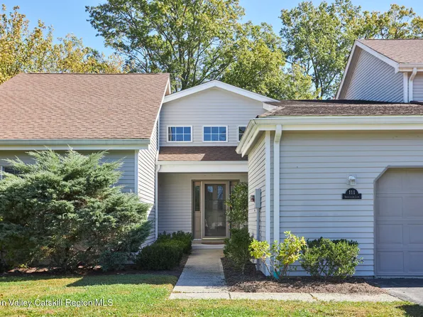 111 Sandalwood Lane, Rhinebeck, NY 12572