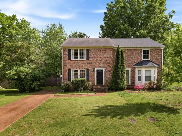 910 Hammack Dr, Nashville, TN 37214