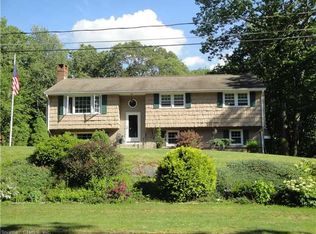 11 Alden Cir, Tolland, CT 06084