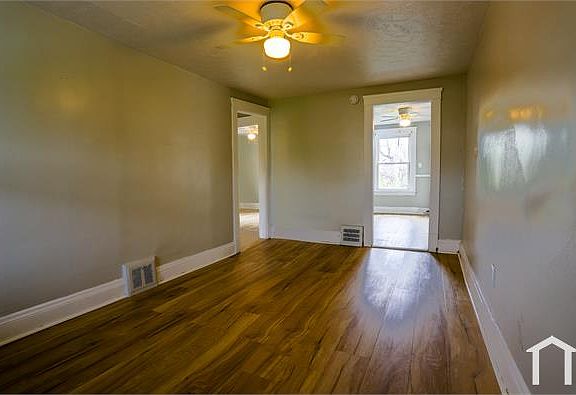 2nd image of 863 London Rd