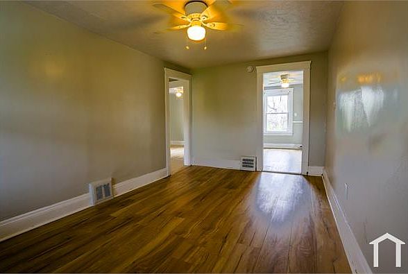 1st image of 863 London Rd #Up
